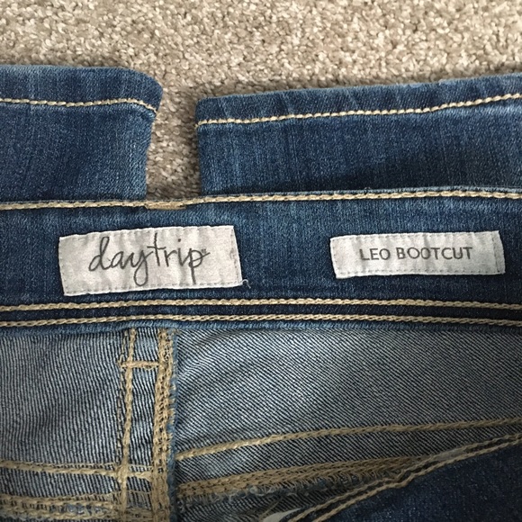 DayTrip Bootcut Jeans - Picture 3 of 5